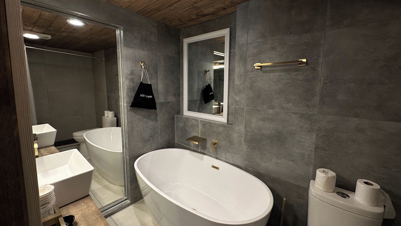 Photo of Bathroom in Ashford