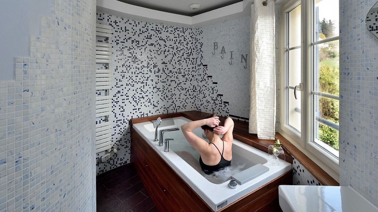 Photo of Bedroom in Vienne-en-Arthies