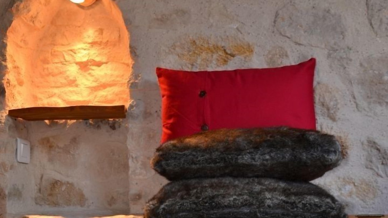 Photo of Bedroom in Vienne-en-Arthies