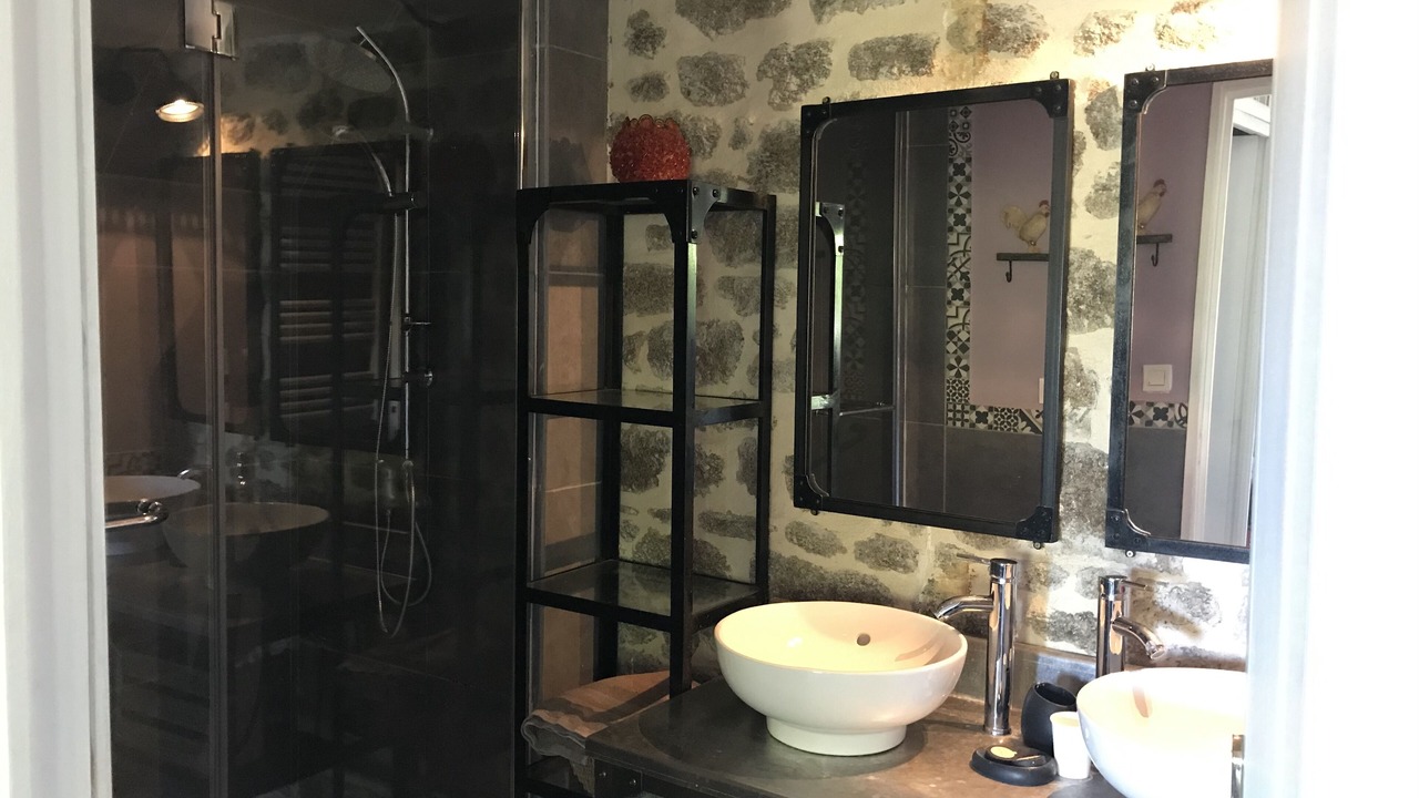 Photo of Bathroom in Roz-sur-Couesnon