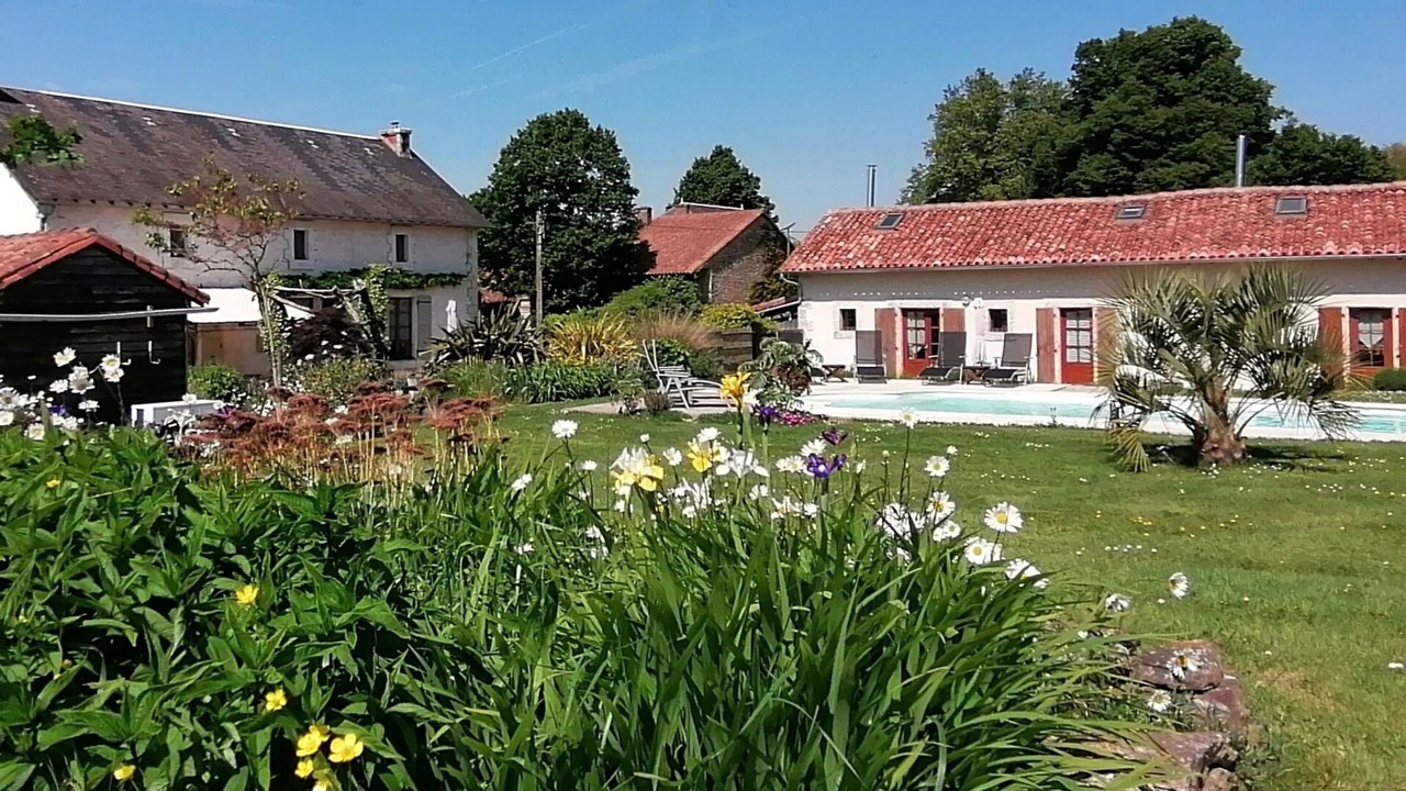 Photo of Outdoor in Asnois