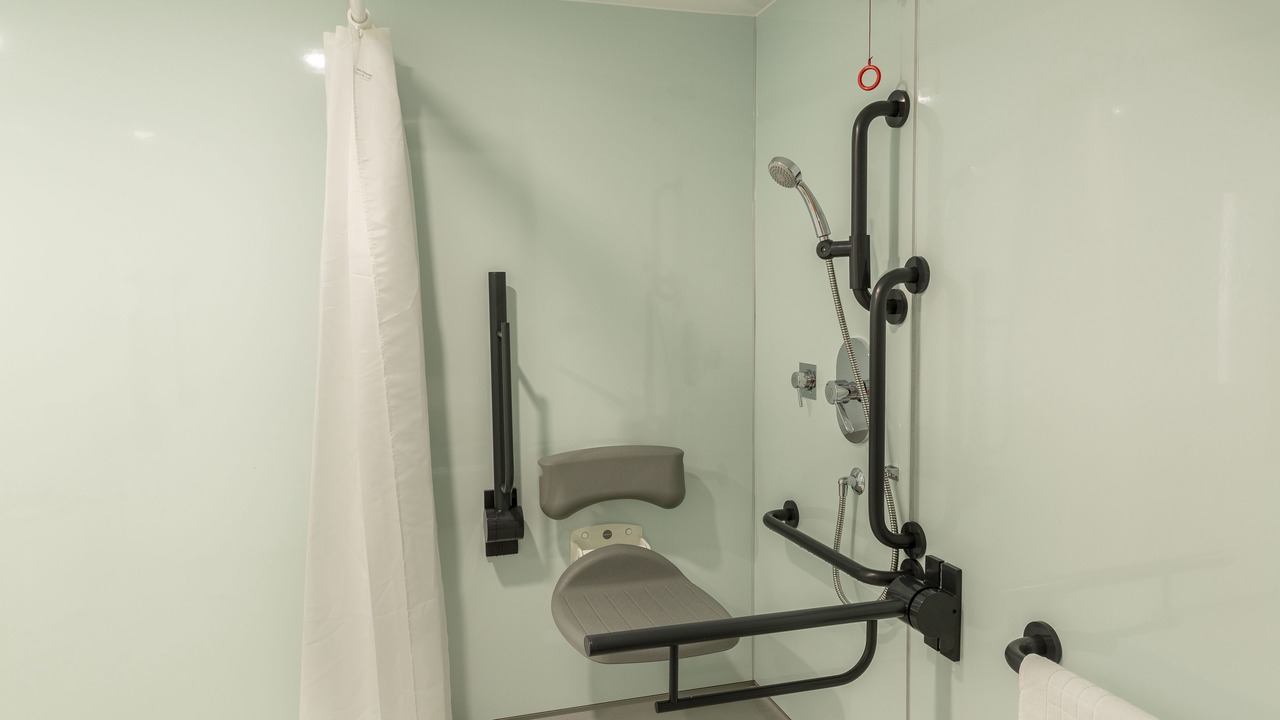 Photo of Bathroom in Reading