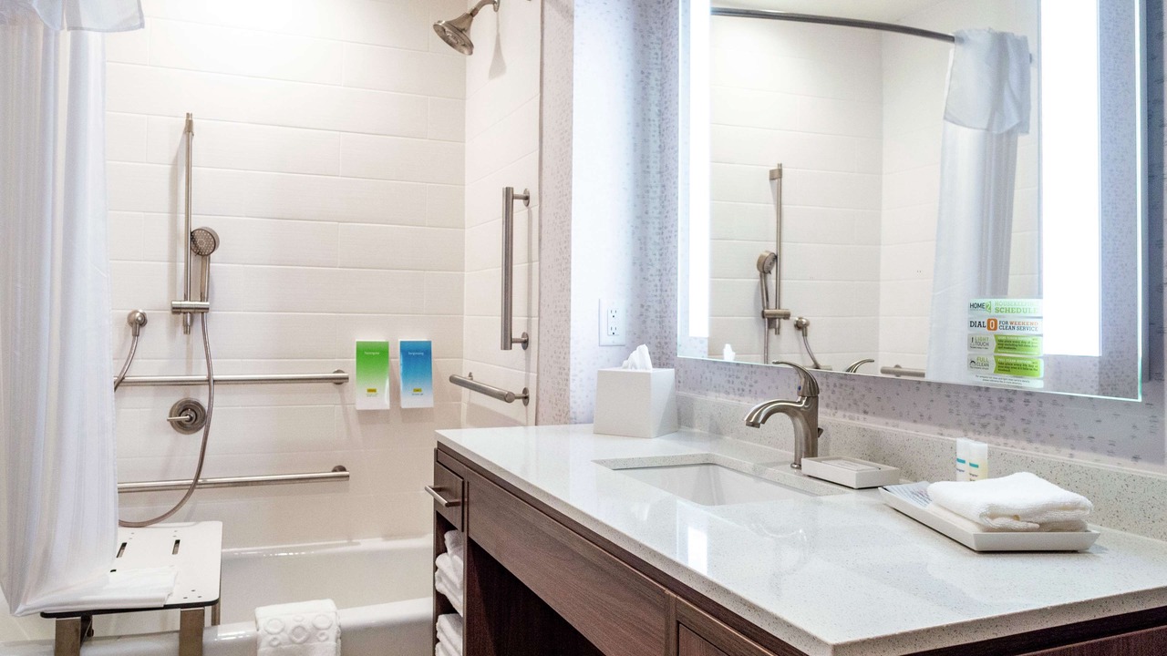 Photo of Bathroom in Central Oklahoma City