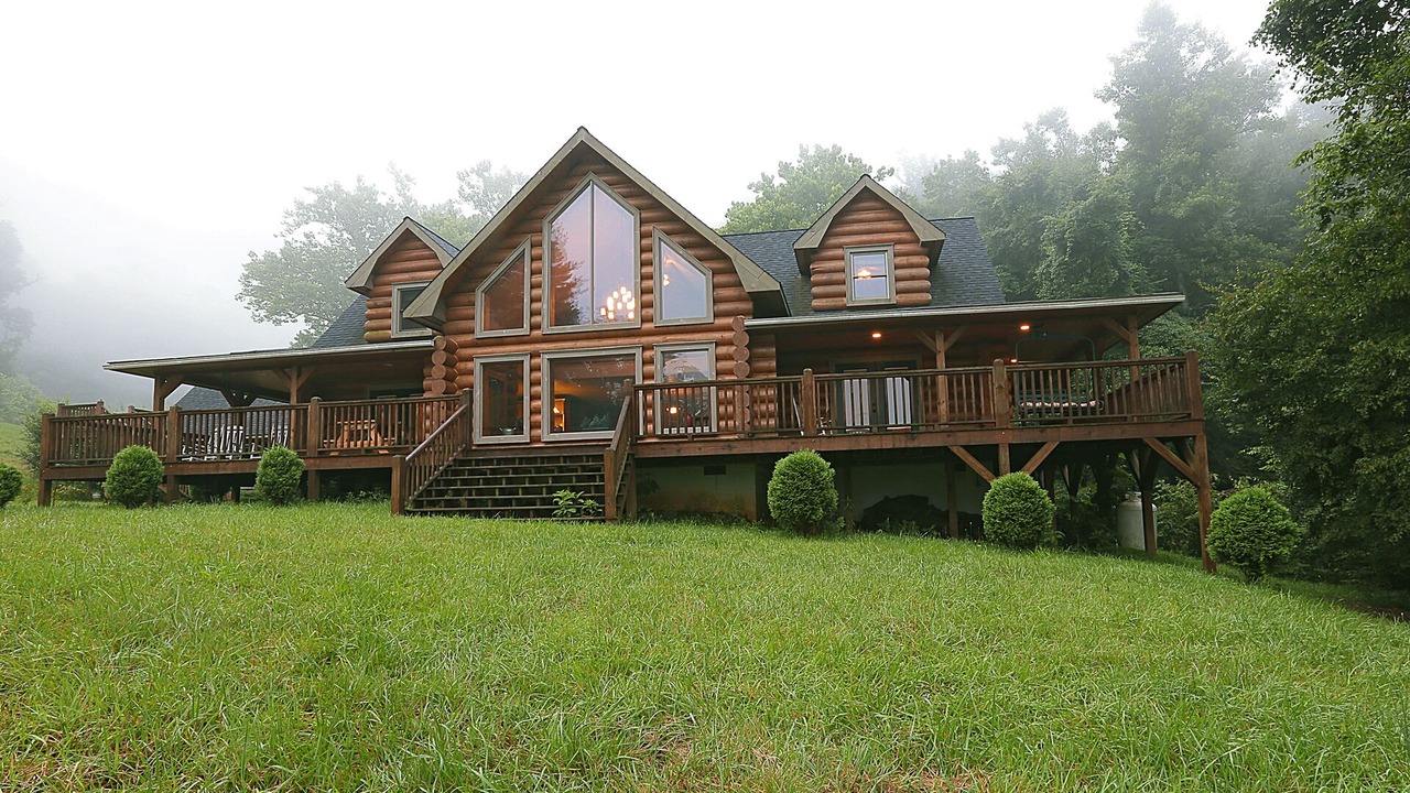 Photo of Outdoor in Fletcher