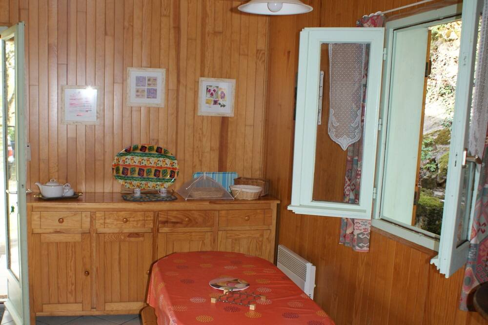 Photo of Bedroom in Albignac