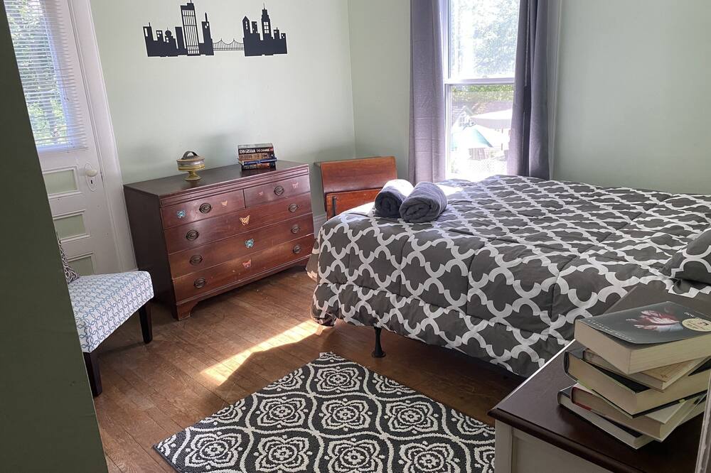 Photo of Bedroom in Auburn