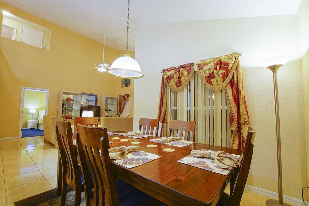 Photo of Kitchen in Highlands Reserve