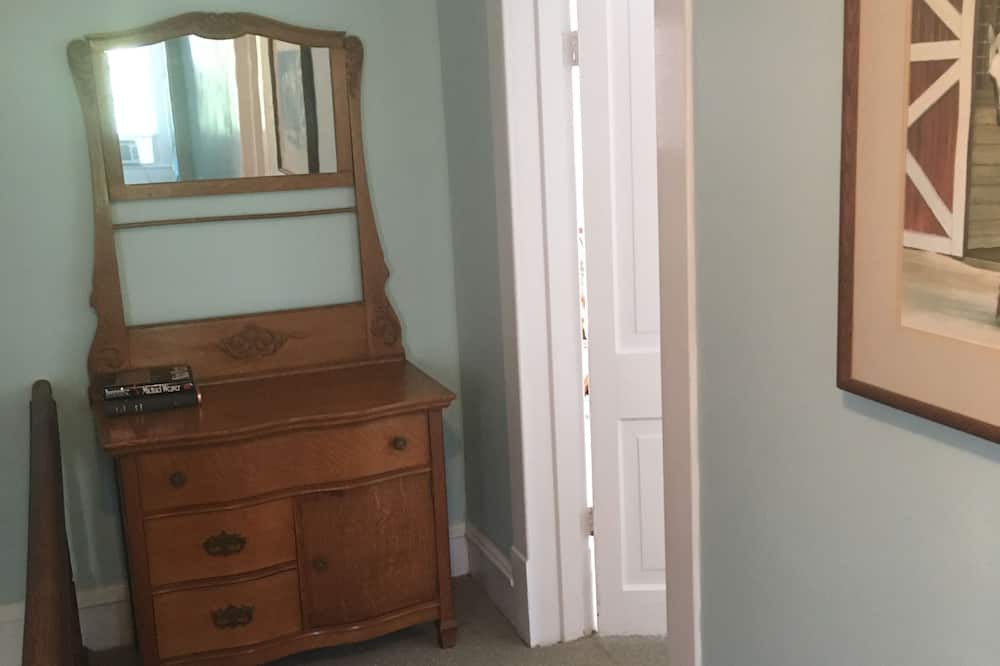 Photo of Bedroom in Cape Charles