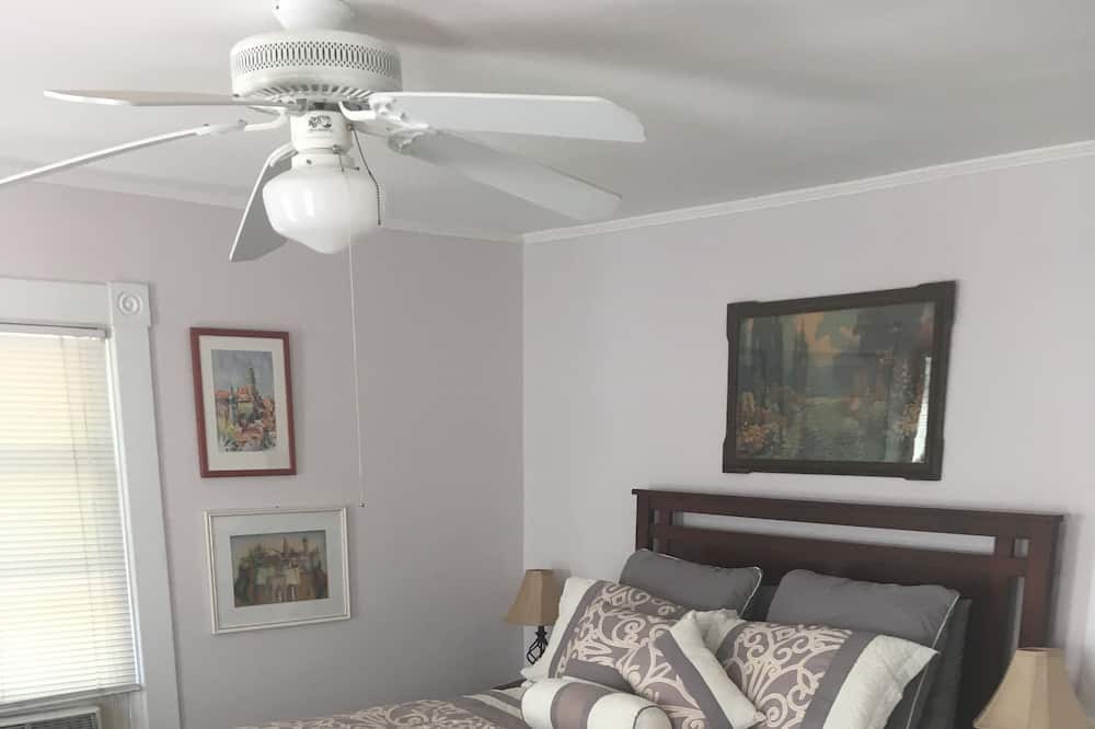 Photo of Bedroom in Cape Charles