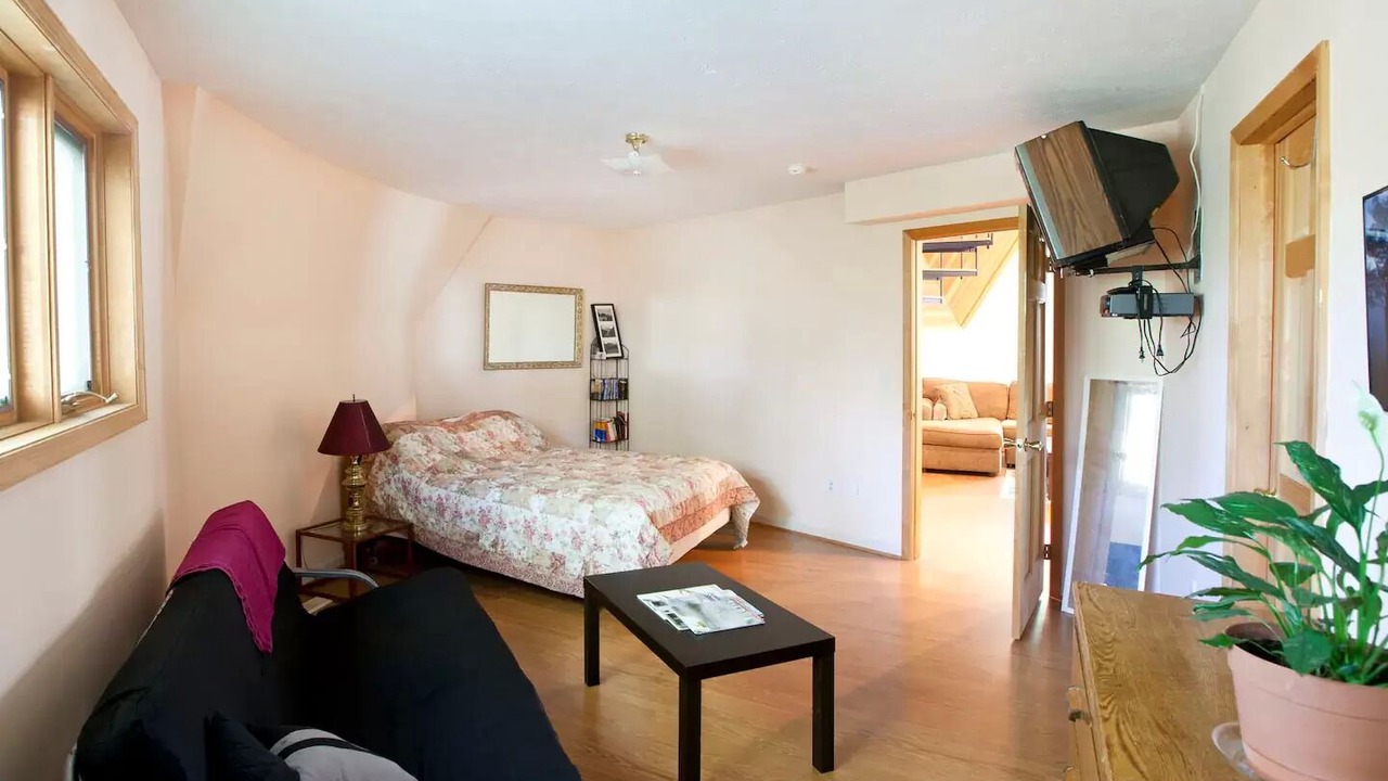 Photo of Livingroom in Kabletown