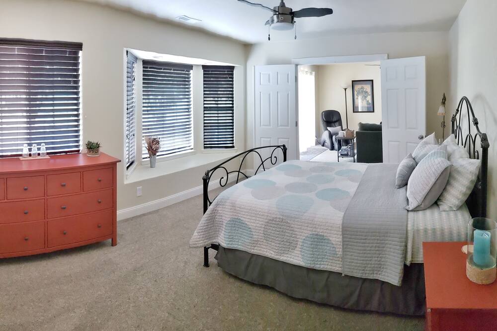 Photo of Bedroom in Woodland