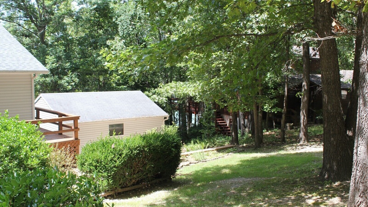 Photo of Outdoor in Arrow Point