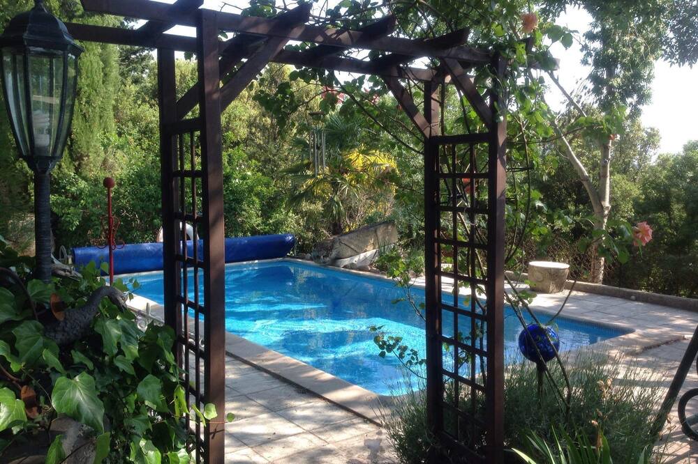 Photo of Outdoor in Carlencas-et-Levas