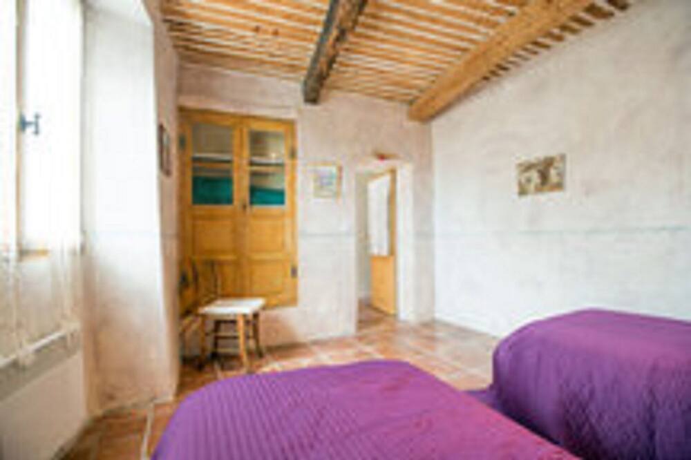 Photo of Bedroom in L'Hospitalet