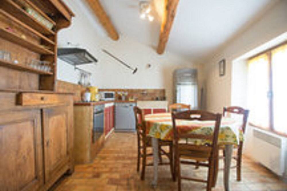 Photo of Kitchen in L'Hospitalet