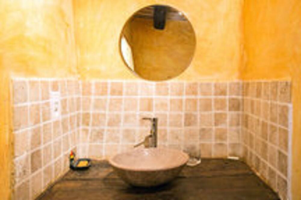 Photo of Bathroom in L'Hospitalet