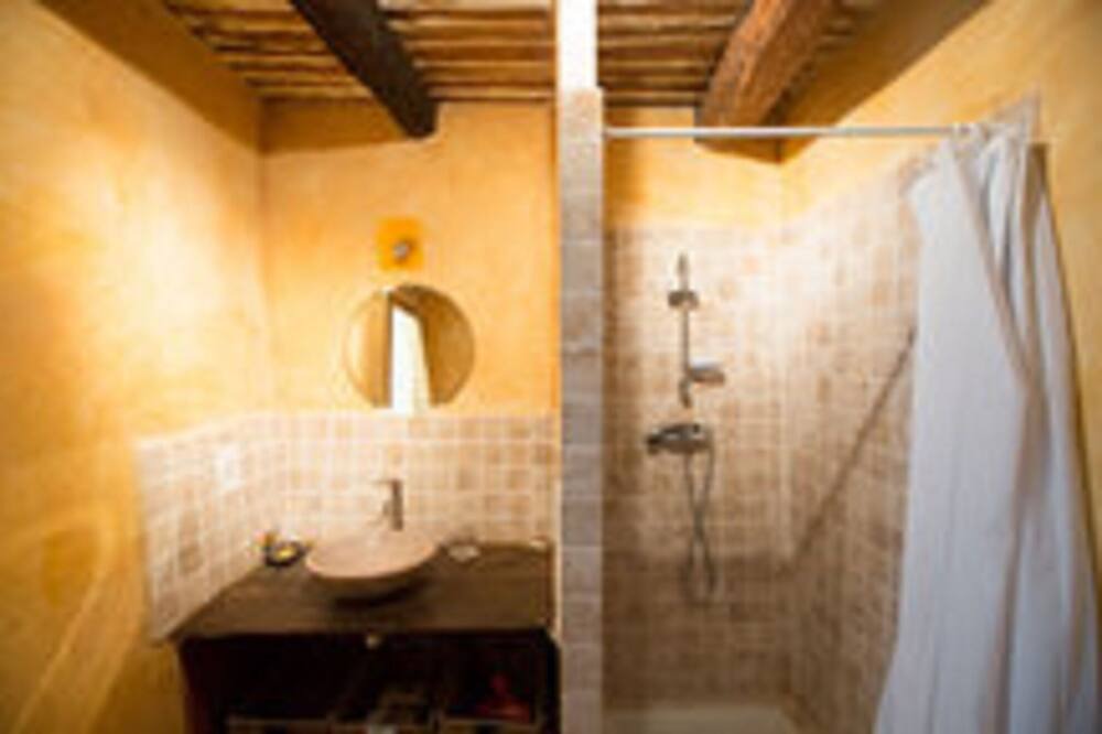 Photo of Bathroom in L'Hospitalet