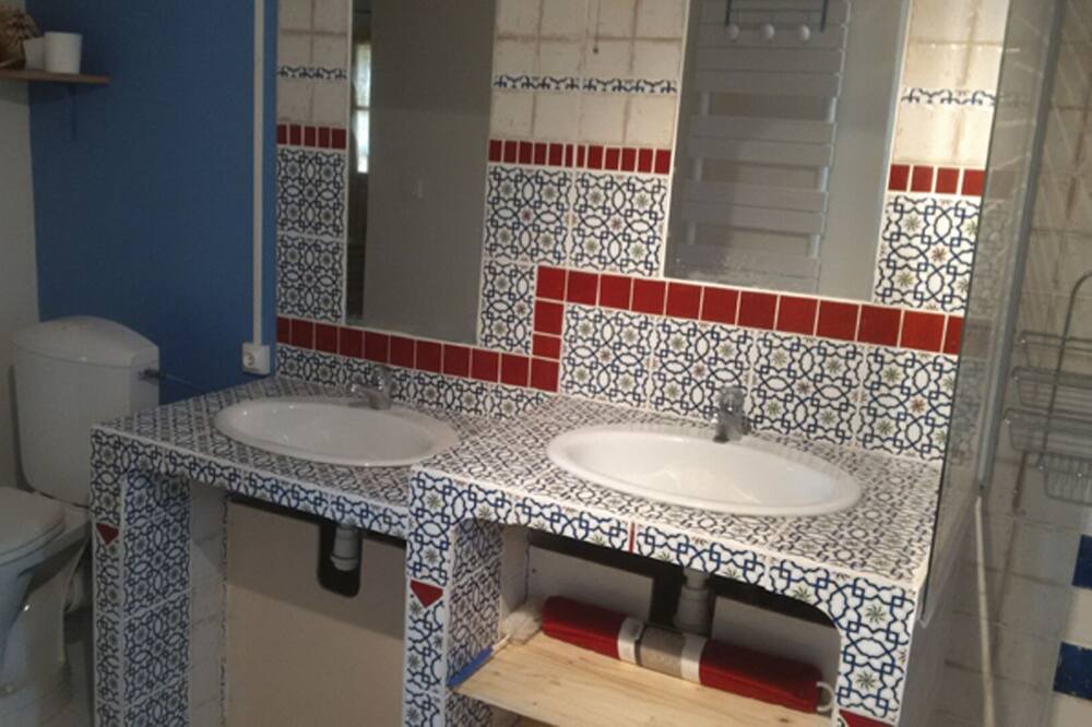 Photo of Bathroom in Marzens