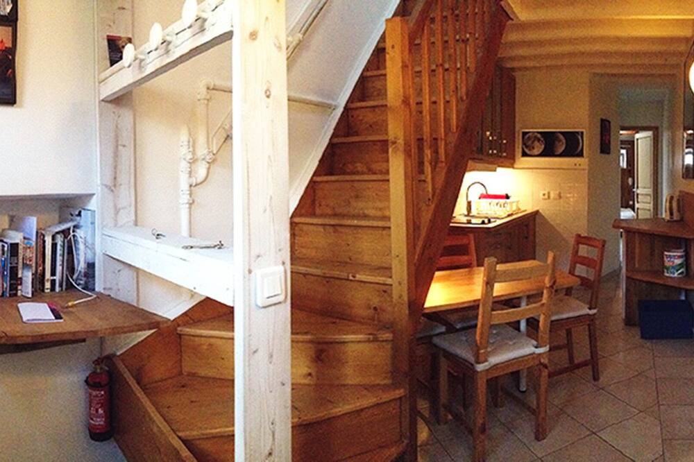 Photo of Bedroom in Casselardit