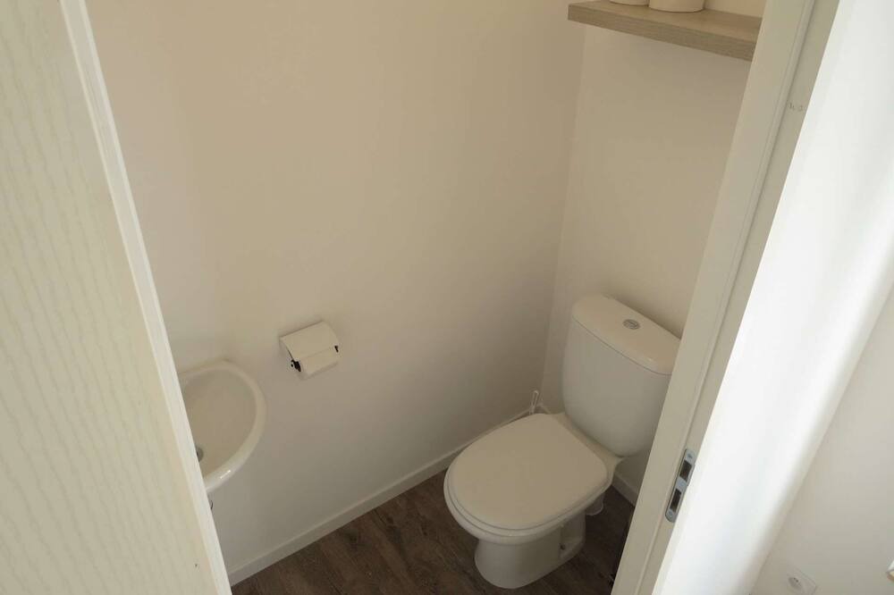 Photo of Bathroom in Fa