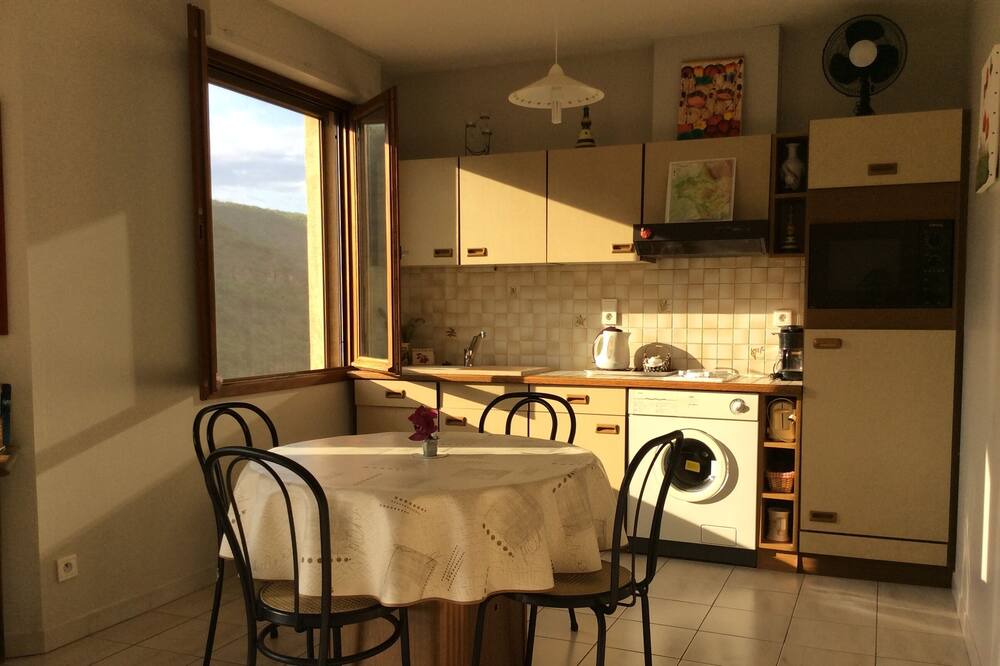 Photo of Kitchen in Saint-Rome-de-Tarn