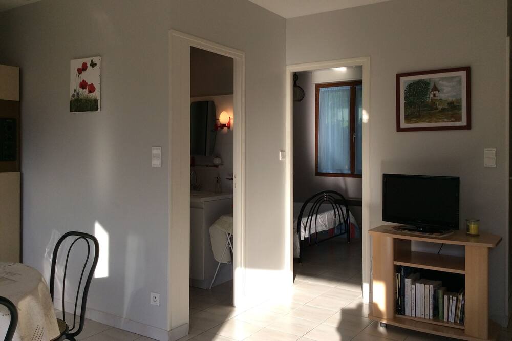 Photo of Livingroom in Saint-Rome-de-Tarn