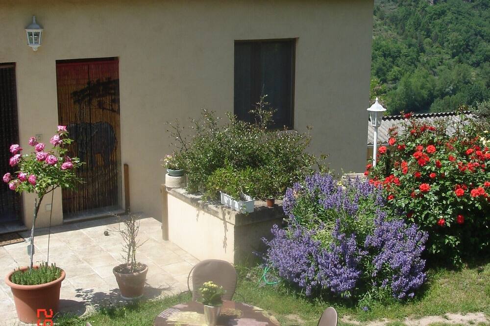 Photo of Outdoor in Saint-Rome-de-Tarn