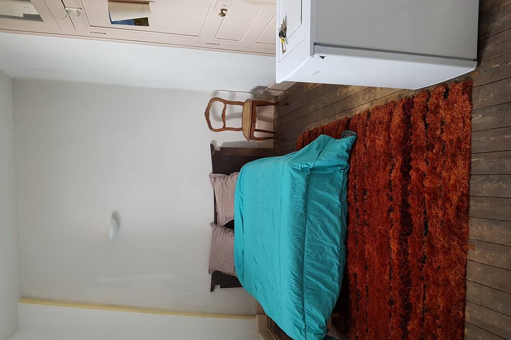 Photo of Bedroom in Luynes