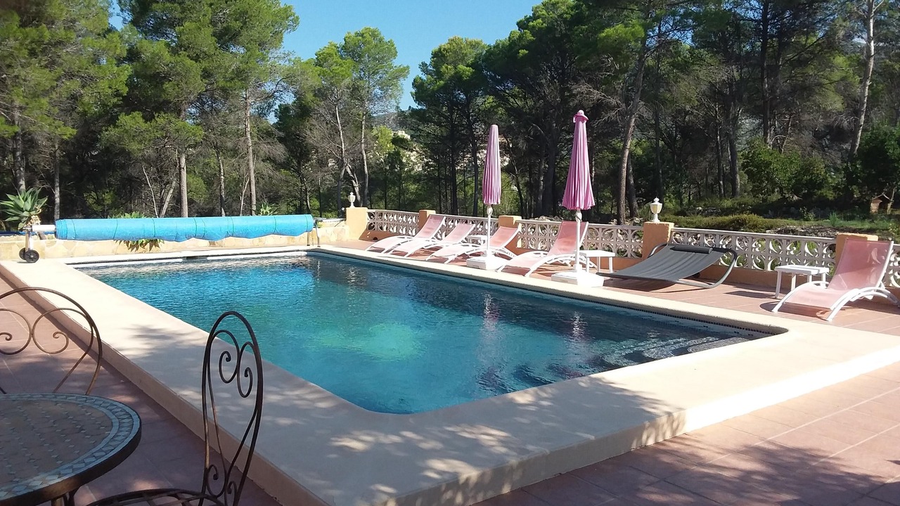 Photo of Outdoor in Jalon