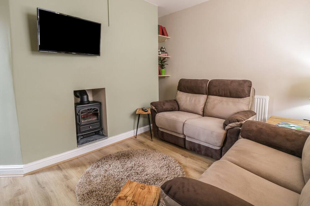 Photo of Livingroom in Denbigh
