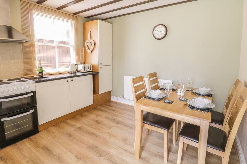 Photo of Kitchen in Denbigh