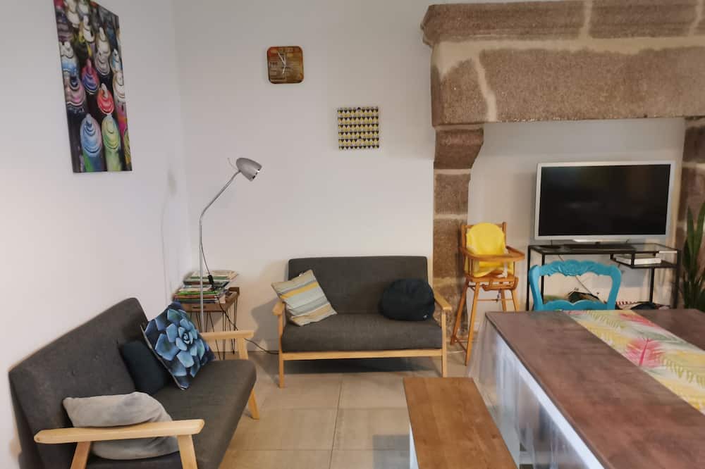 Photo of Livingroom in Saint-Martin-des-Tilleuls