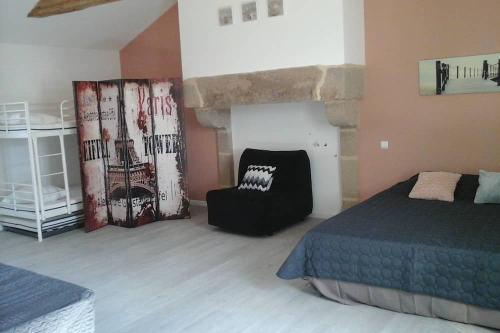 Photo of Bedroom in Saint-Martin-des-Tilleuls