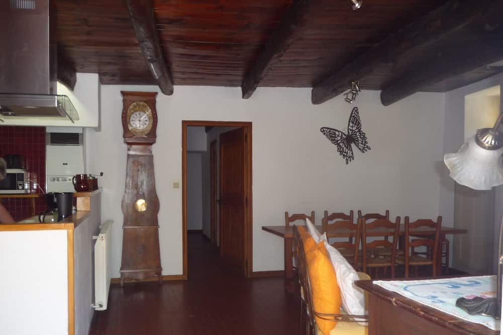 Photo of Livingroom in Meyrueis