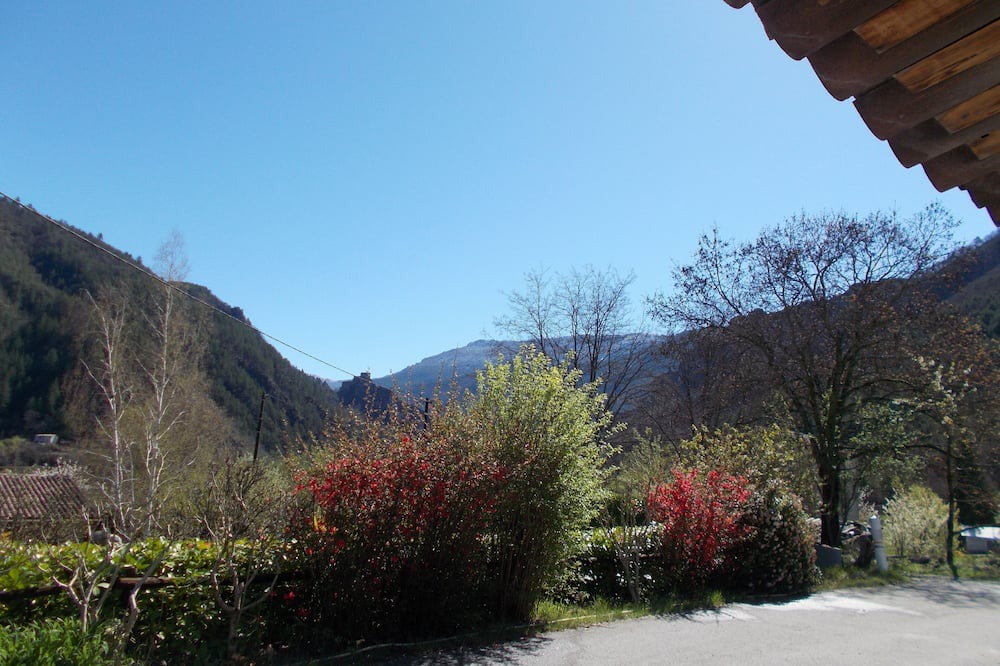 Photo of Outdoor in Entrevaux