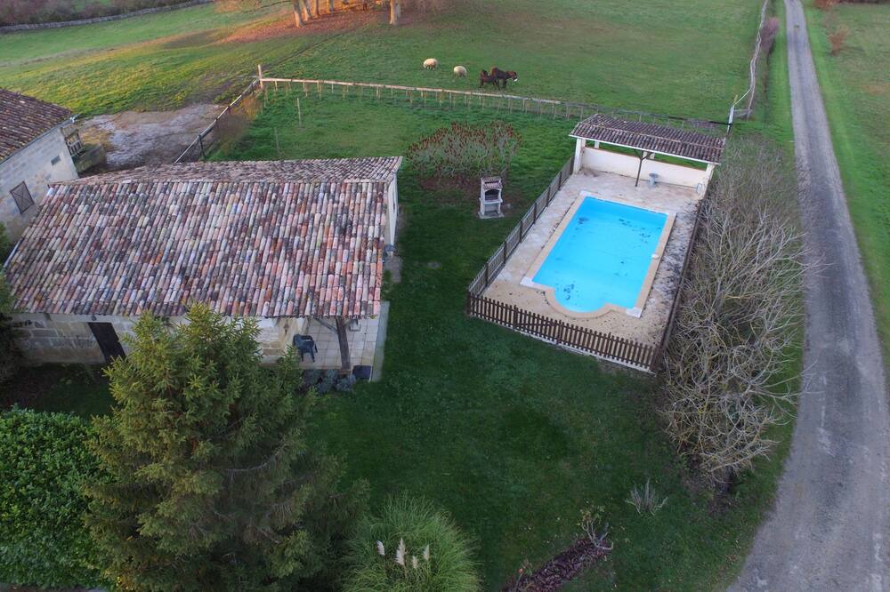 Photo of Outdoor in Bourgougnague
