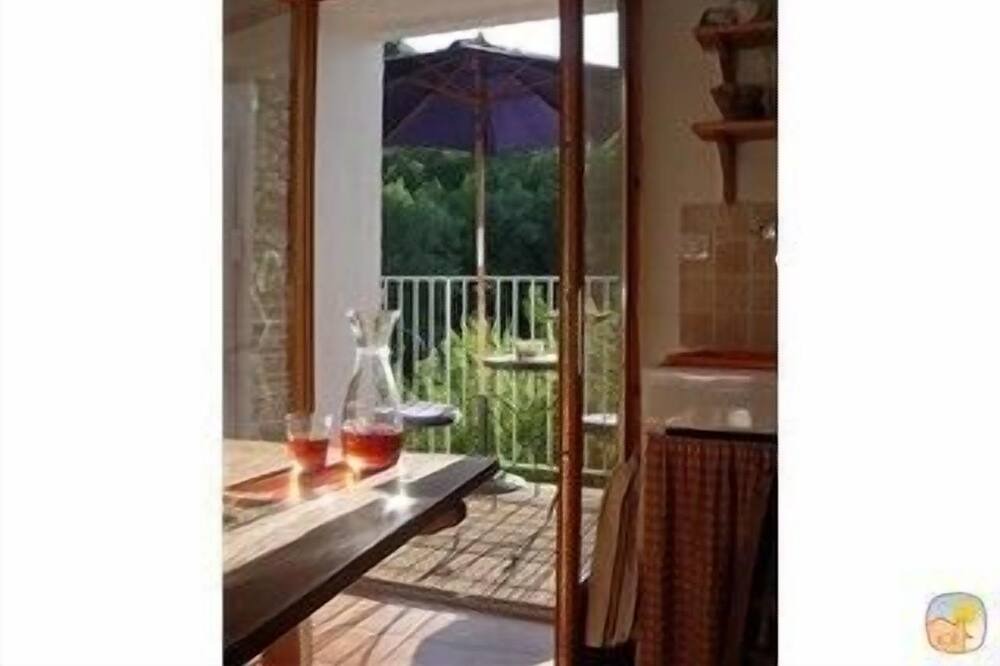 Photo of Patio Balcony in Quillan