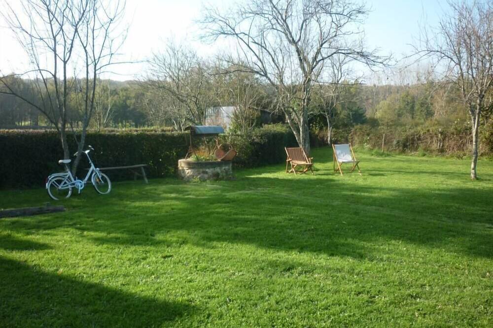 Photo of Outdoor in Puy-de-Serre