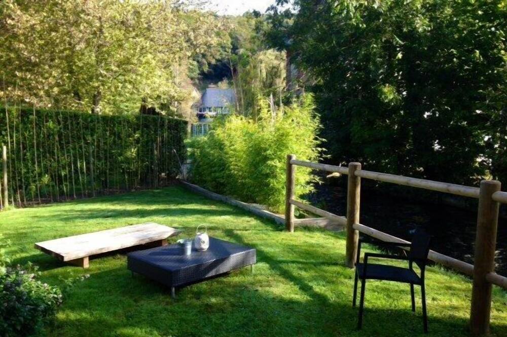 Photo of Outdoor in Ganzeville
