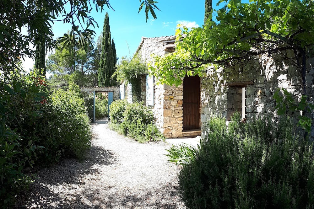 Photo of Outdoor in Plaisians