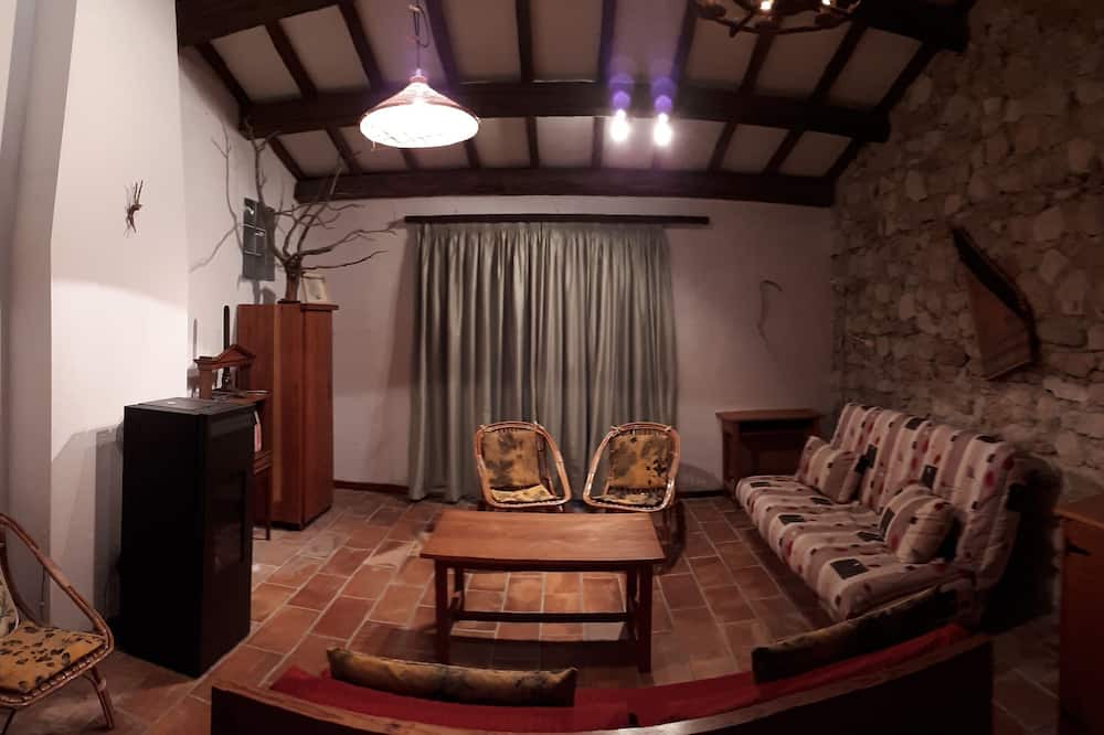 Photo of Bedroom in Plaisians