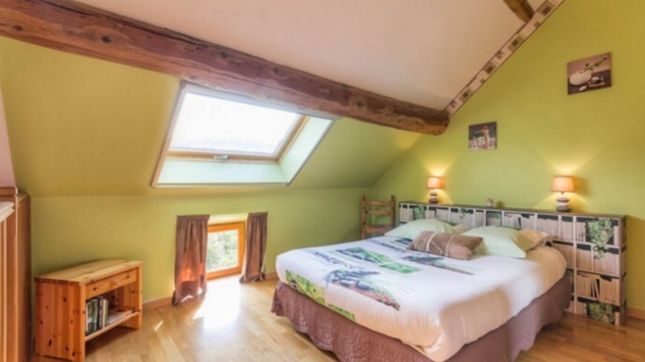 Photo of Others in Trouhaut