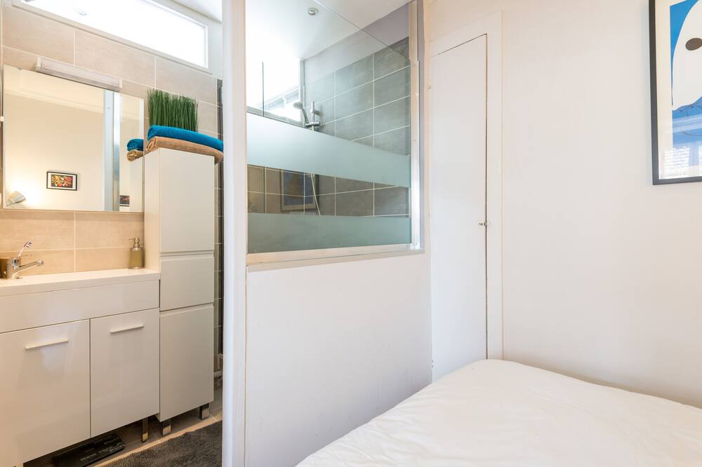 Photo of Bedroom in Old Lyon