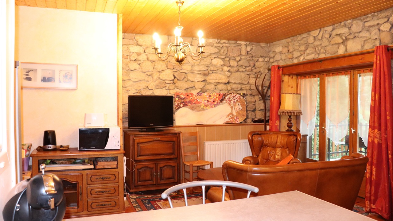 Photo of Others in Ambert