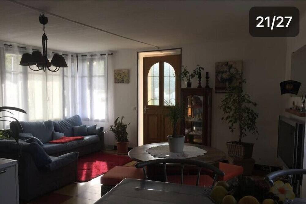 Photo of Livingroom in Lablachere