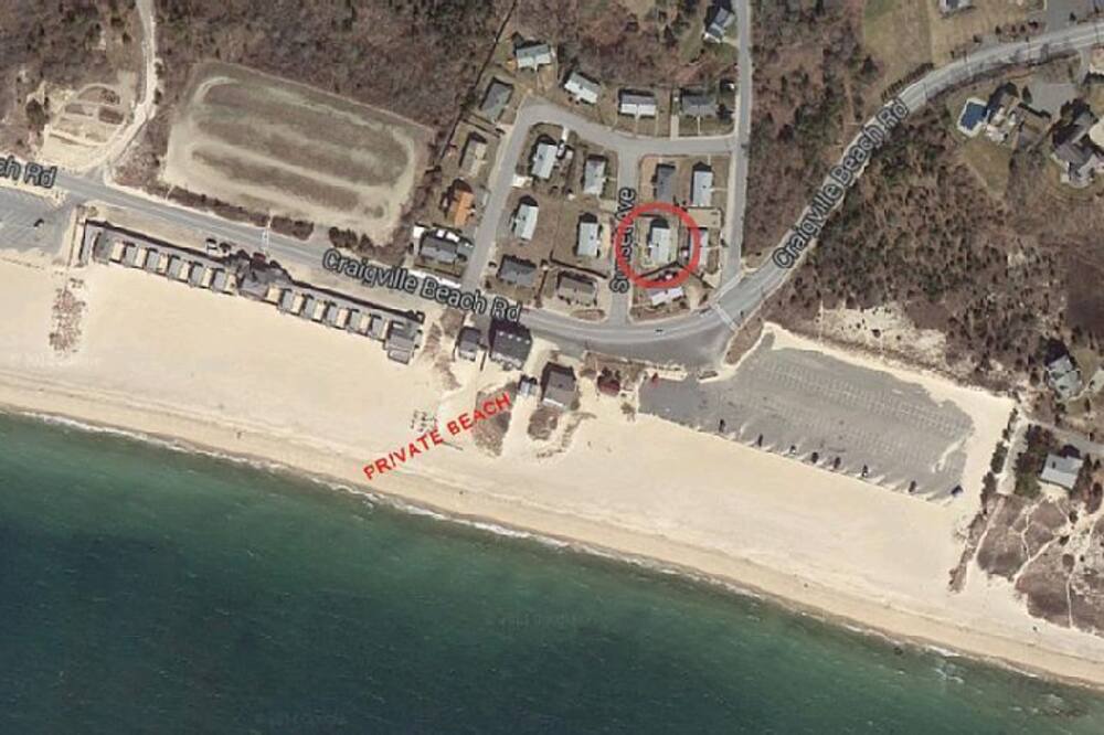 Photo of Others in West Hyannisport