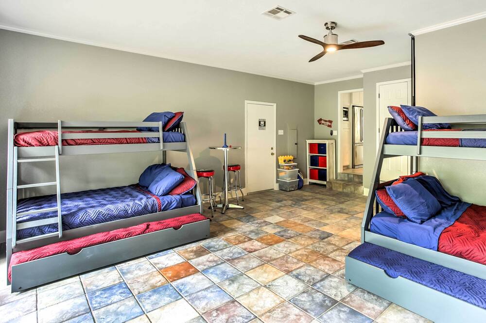 Photo of Bedroom in Star Harbor