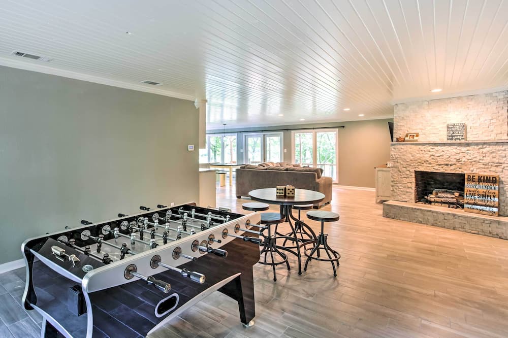 Photo of Livingroom in Star Harbor