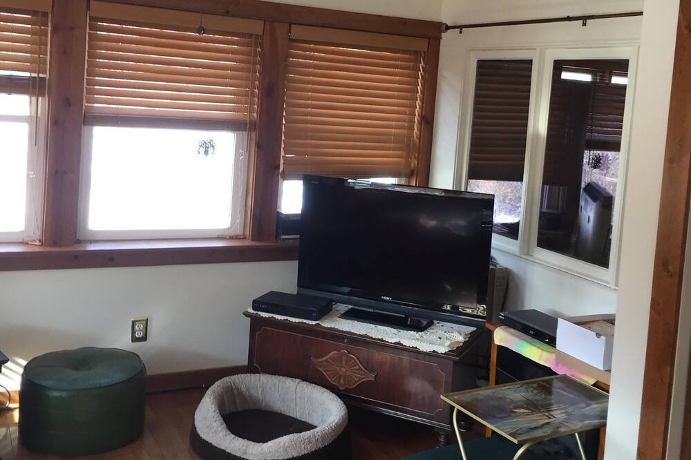 Photo of Bedroom in Mill Hall