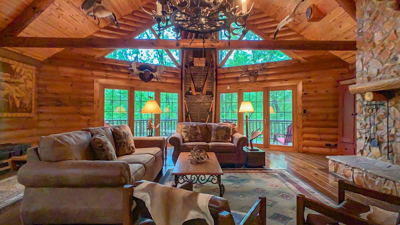 Photo of Livingroom in Kuttawa